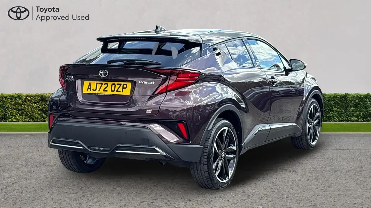 Used Toyota C-HR Sport 122 HP (89 kW) 2023 Deep amethyst bitone SUV