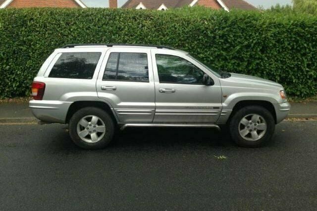 Used 2005 Jeep Grand Cherokee SUV | £4,299 - Image 1/4
