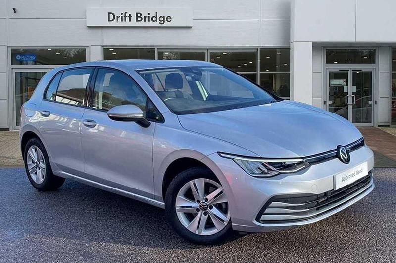 Used VW Golf VII Life 115 HP (84 kW) 2021 Silver Hatchback