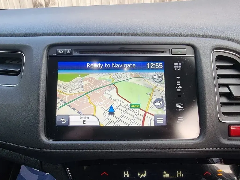 Second-hand Honda HR-V EX 130 CP (95 kW) 2016 Alb SUV