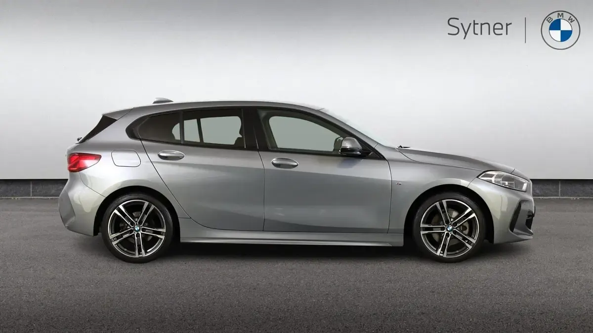 Used BMW 118 M Sport 134 HP (98 kW) 2024 Grey