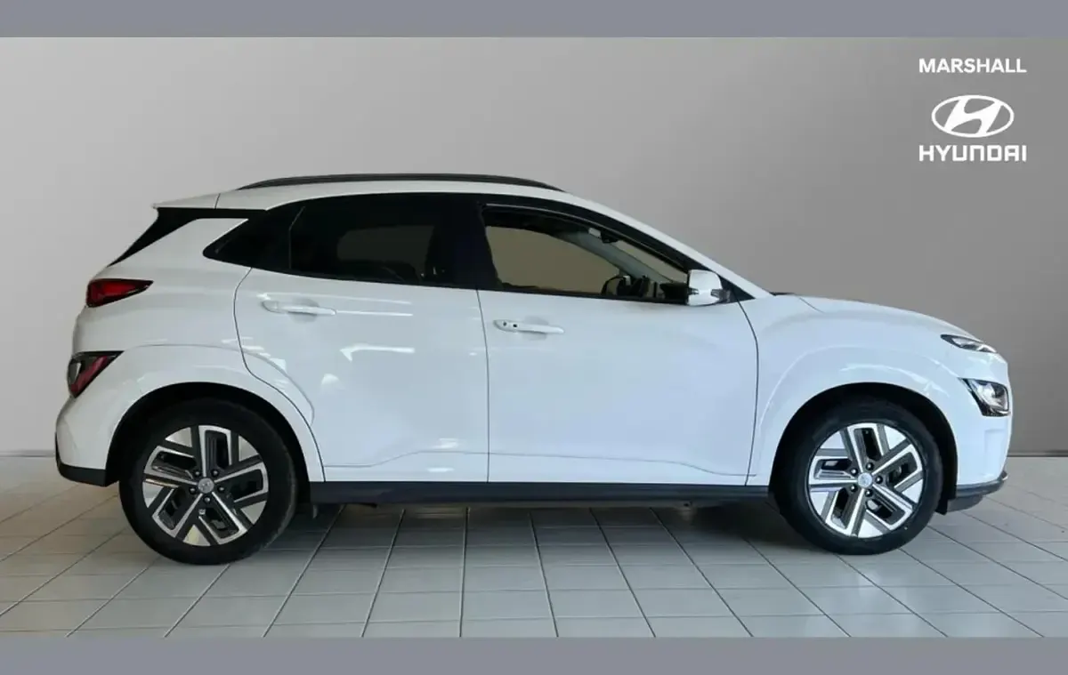 Used Hyundai Kona Ultimate 150 kW (204 HP) 2023 White SUV