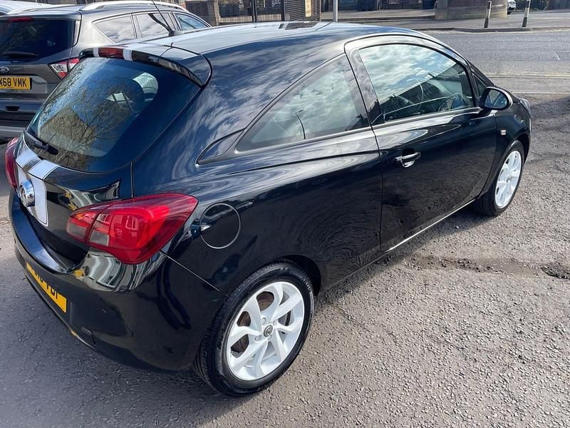Second-hand Vauxhall Corsa 75 CP (55 kW) 2018 Negru Hatchback