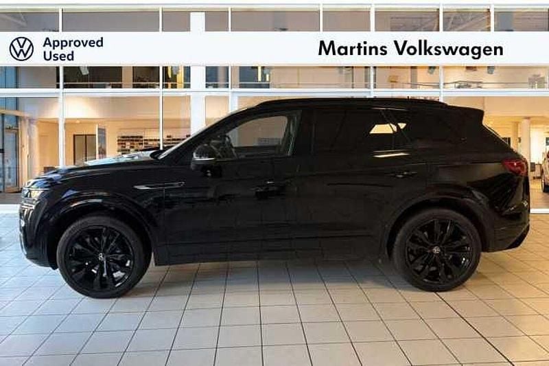 Used VW Touareg Black Edition 286 HP (210 kW) 2023 Black SUV