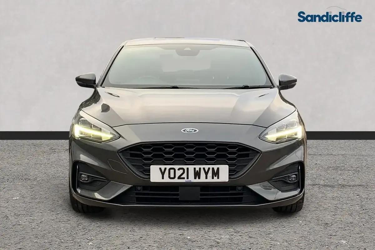 Used Ford Focus ST-Line X 125 HP (91 kW) 2021 Grey Hatchback