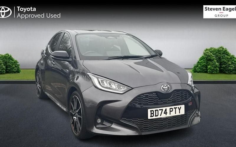 Used Toyota Yaris Hybrid Sport 131 HP (96 kW) 2025 Hatchback