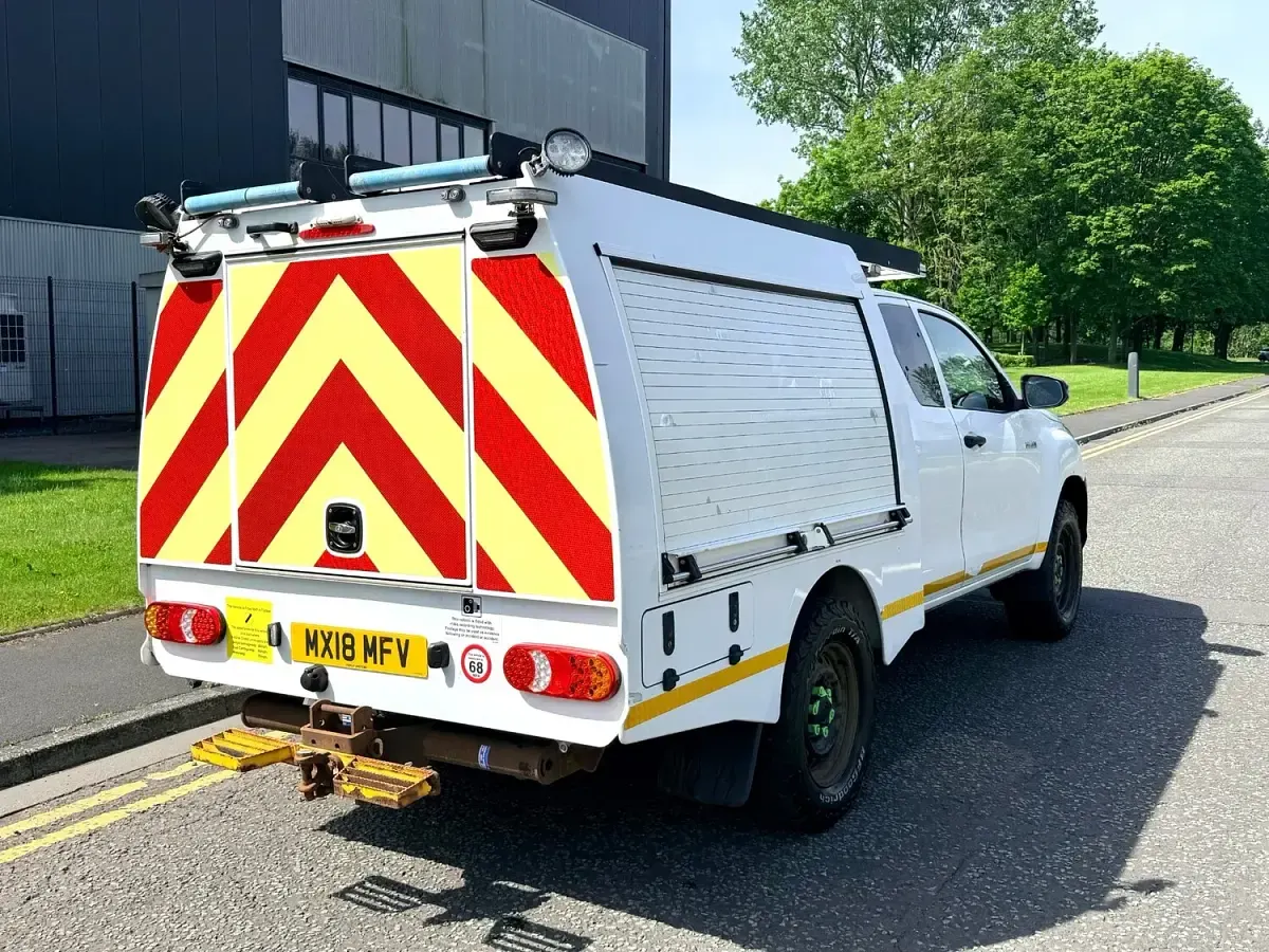 Käytetty Toyota HiLux Active 150 HP (110 kW) 2018 Valkoinen Nouto