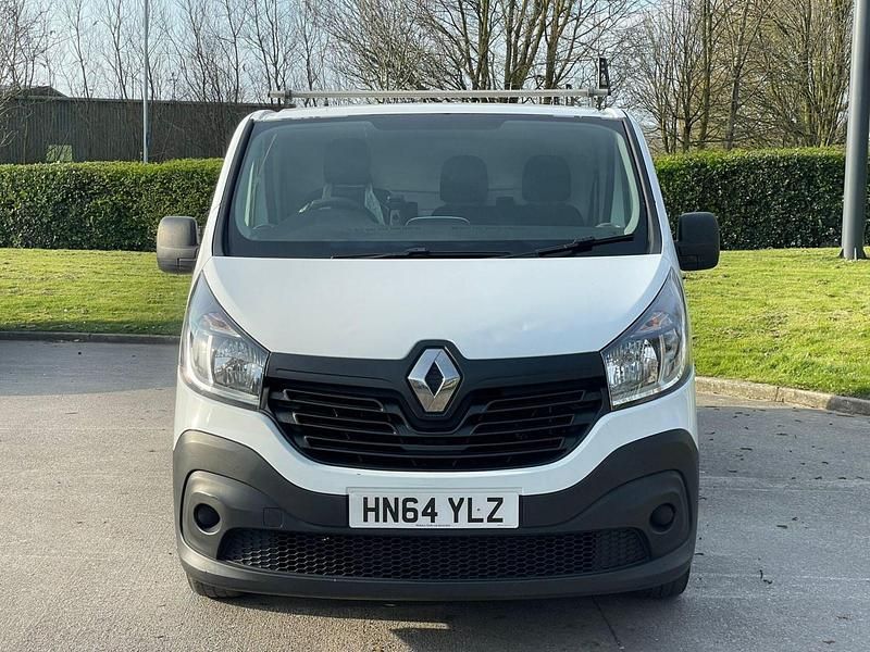 Used Renault Trafic Business 2014 White MPV
