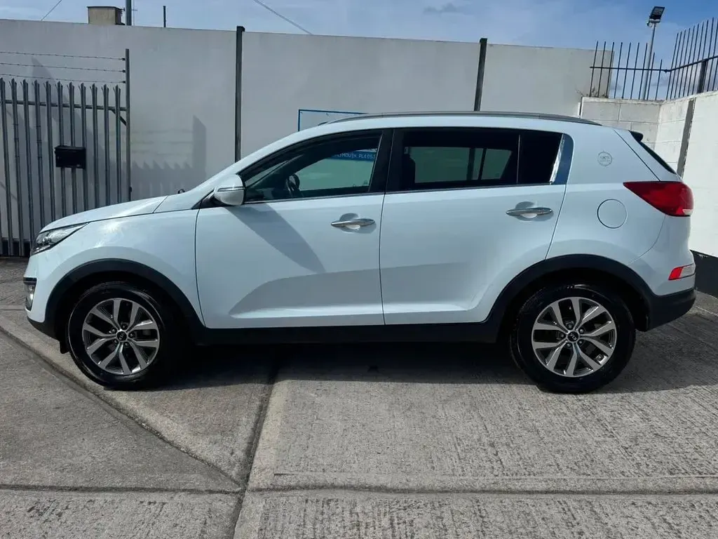 Used Kia Sportage 133 HP (97 kW) 2015 White SUV