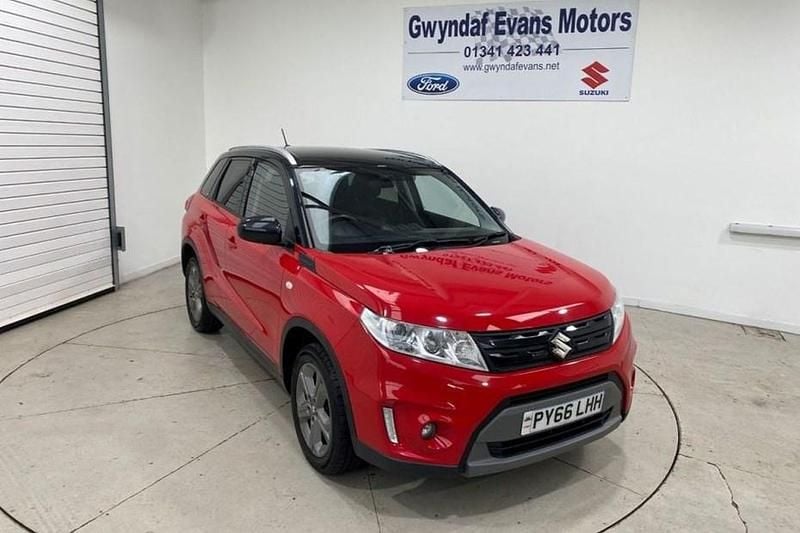 Red/black Used 2017 Suzuki Vitara SZ-T SUV | £8,595 (Fair price) - Image 1/1