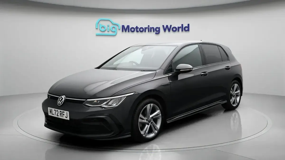 Used VW Golf VIII R-line 150 HP (110 kW) 2022 Grey Hatchback