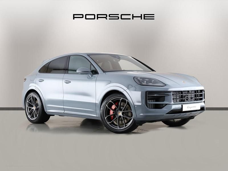 Used Porsche Cayenne 2025 Arctic grey SUV