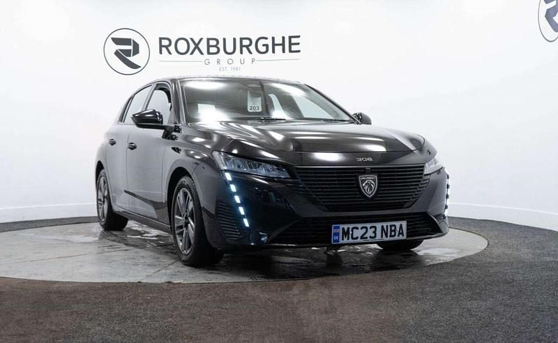 Used Peugeot 308 Active Premium 130 HP (95 kW) 2023 Black Hatchback