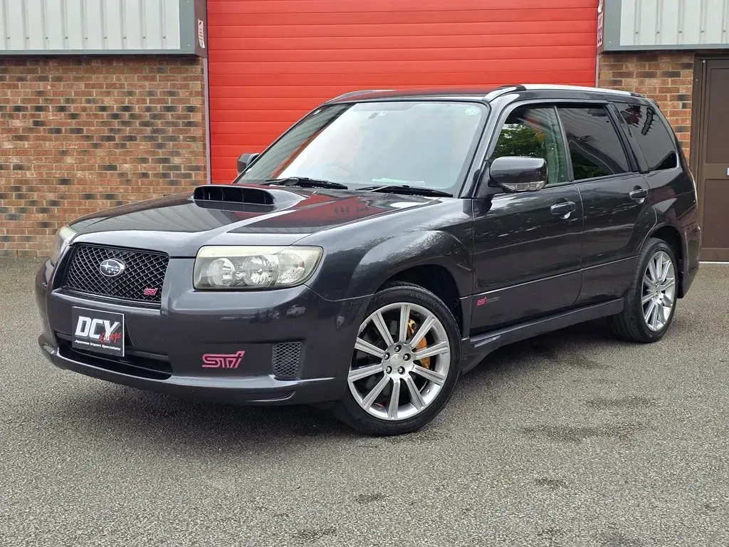 Used Subaru Forester 280 HP (205 kW) 2005 Blue SUV