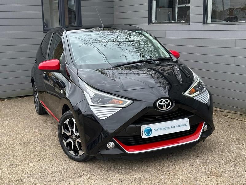 Used Toyota Aygo Trend 2019 Black Hatchback