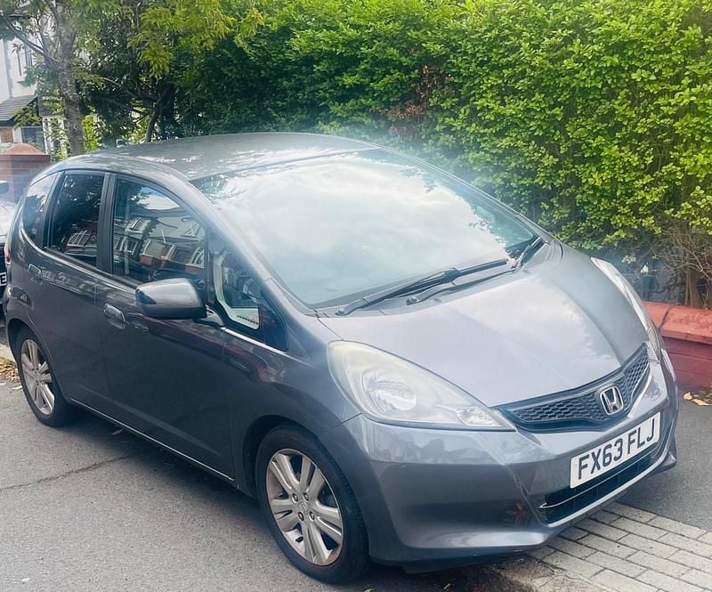 Grey Used 2013 Honda Jazz ES Hatchback | £3,995 (Good price) - Image 1/4