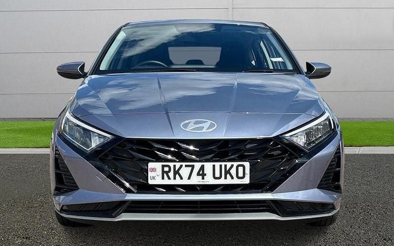 Used Hyundai i20 Advanced 101 HP (74 kW) 2024 Blue Hatchback