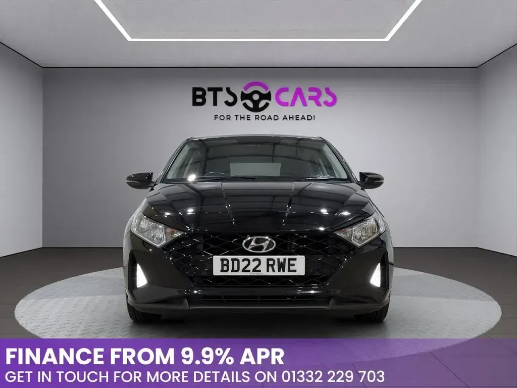 Used Hyundai i20 SE 100 HP (73 kW) 2022 Black Hatchback