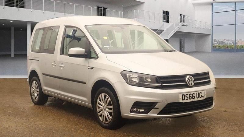 Used VW Caddy S 123 HP (90 kW) 2016 Silver MPV