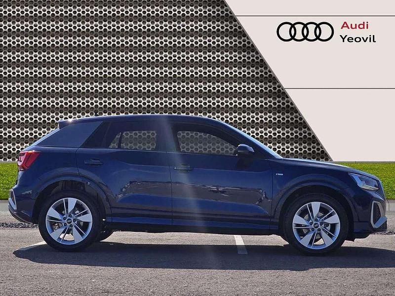 Used Audi Q2 S-Line 148 HP (108 kW) 2025 Blue SUV