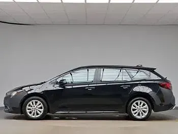 Used Toyota Corolla 140 HP (102 kW) 2024 Black Estate