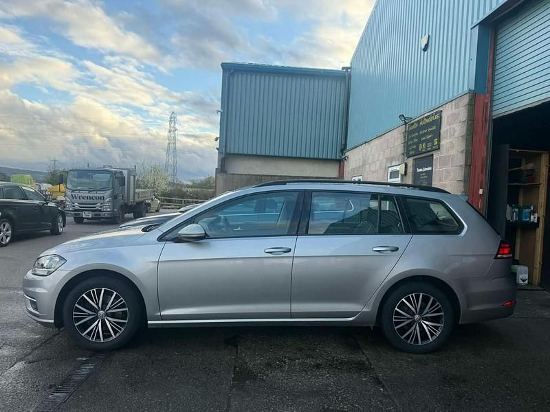 Used VW Golf VII SE 150 HP (110 kW) 2019 Silver Estate