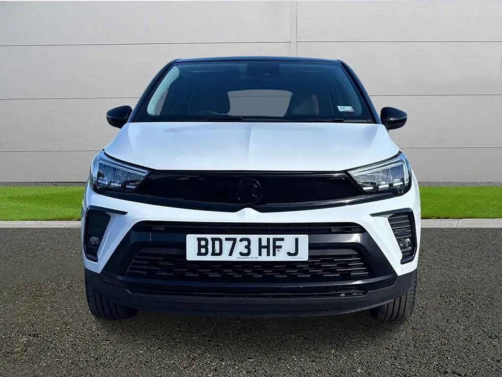 Used Vauxhall Crossland 131 HP (96 kW) 2023 SUV