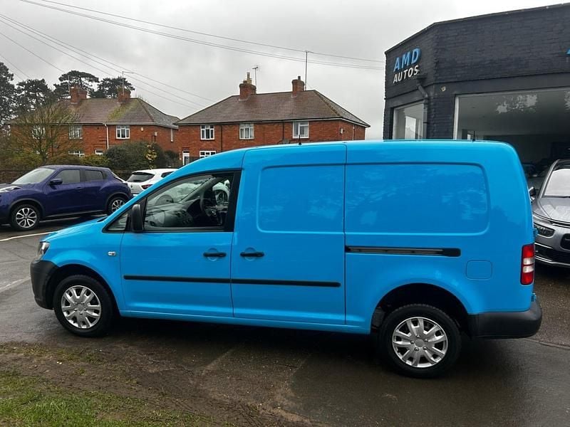 Used VW Caddy Startline 102 HP (75 kW) 2015 Blue MPV