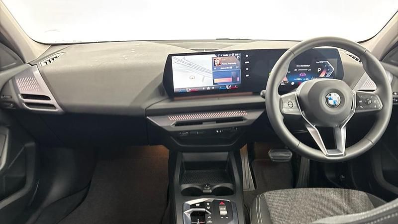 Used BMW 120 Sport Line 168 HP (123 kW) 2025 Purple Hatchback