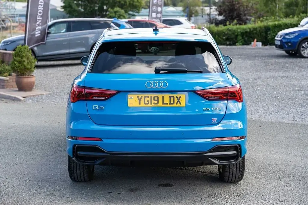 Used Audi Q3 S-Line 150 HP (110 kW) 2019 Blue SUV