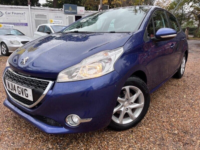 Blue Used 2014 Peugeot 208 Active Hatchback | £4,699 (Fair price) - Image 1/4