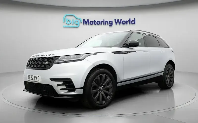 Used Land Rover Range Rover Velar SE Dynamic 204 HP (150 kW) 2022 Silver SUV