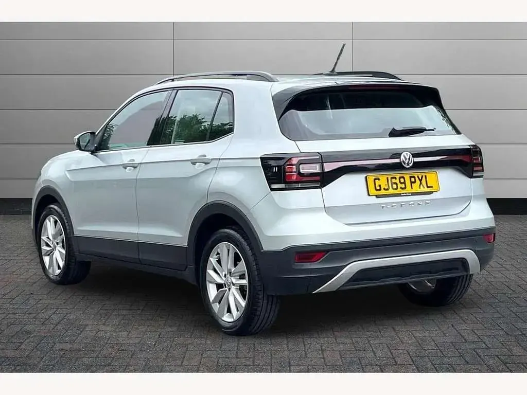 Used VW T-Cross SE 115 HP (84 kW) 2019 Silver SUV