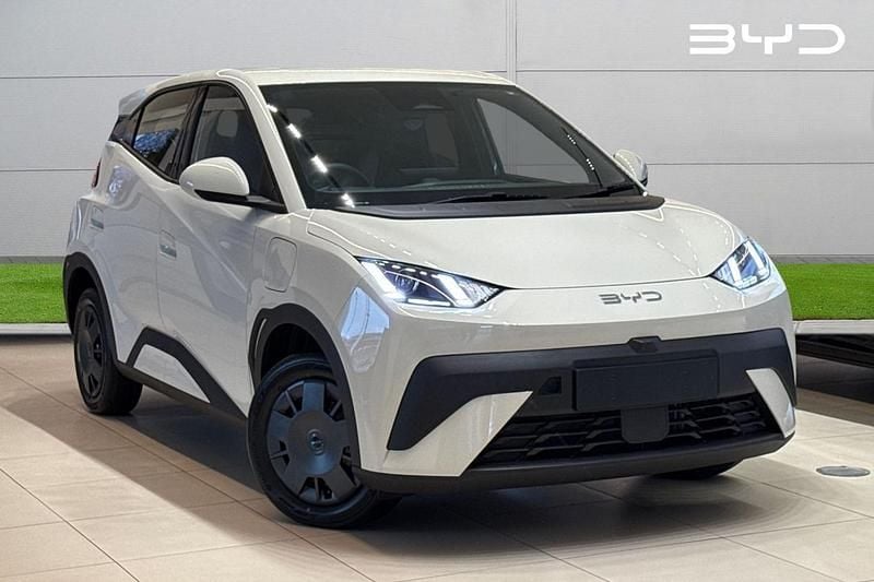 New BYD Dolphin Active 64 kW (88 HP) 2026 White Hatchback