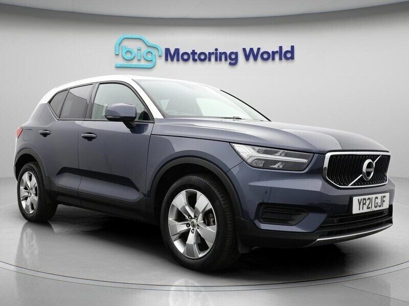 Blue Used 2021 Volvo XC40 Momentum SUV | £20,000 (Super price) - Image 1/4