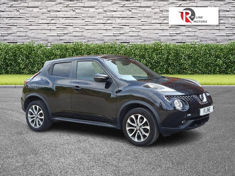 Black Used 2016 Nissan Juke Tekna SUV | £7,495 (Fair price) - Image 1/4
