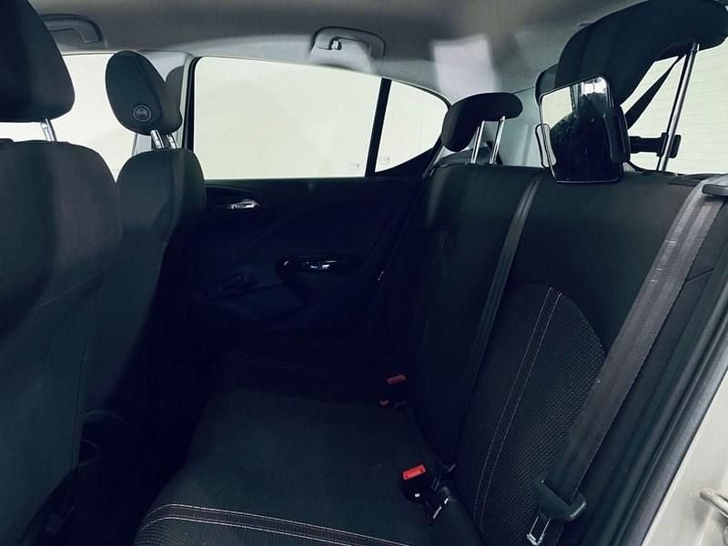 Used Vauxhall Corsa SRi 90 HP (66 kW) 2019 Silver Hatchback