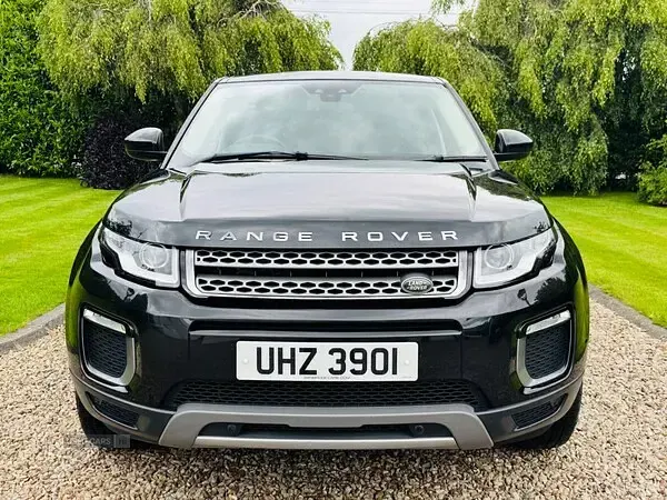 Used Land Rover Range Rover evoque SE 2016 Black Estate