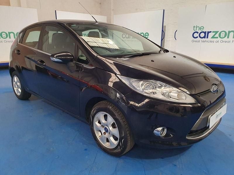 Used Ford Fiesta Zetec 95 HP (69 kW) 2012 Black Hatchback