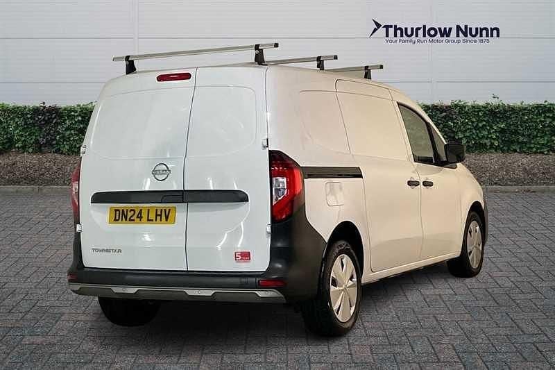 Used Nissan Townstar Acenta 130 HP (95 kW) 2024 White Van