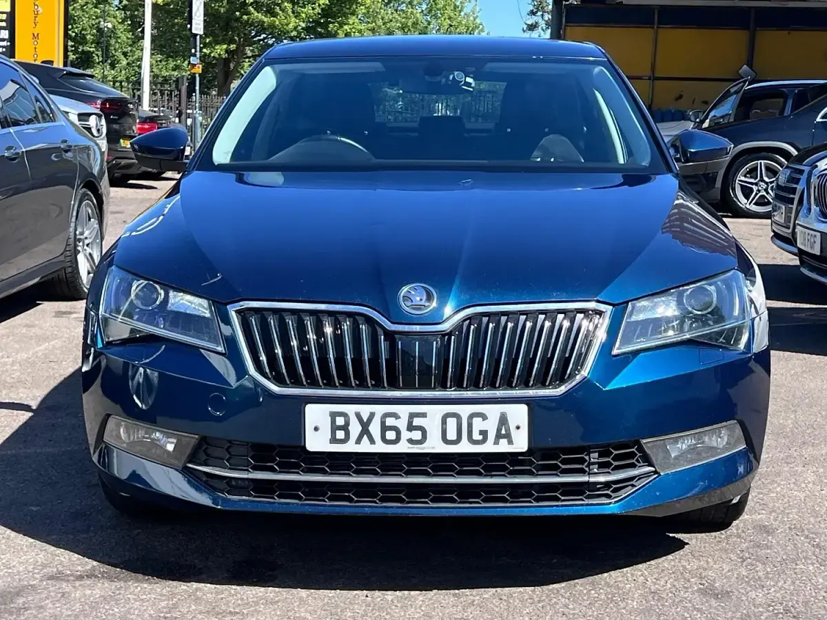 Used Skoda Superb SE L Executive 280 HP (205 kW) 2016 Blue Hatchback