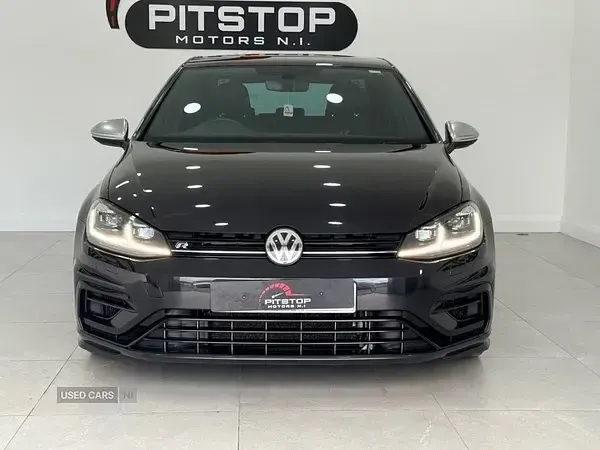 Usado VW Golf VII R 300 HP (220 kW) 2019 Preto Citadino