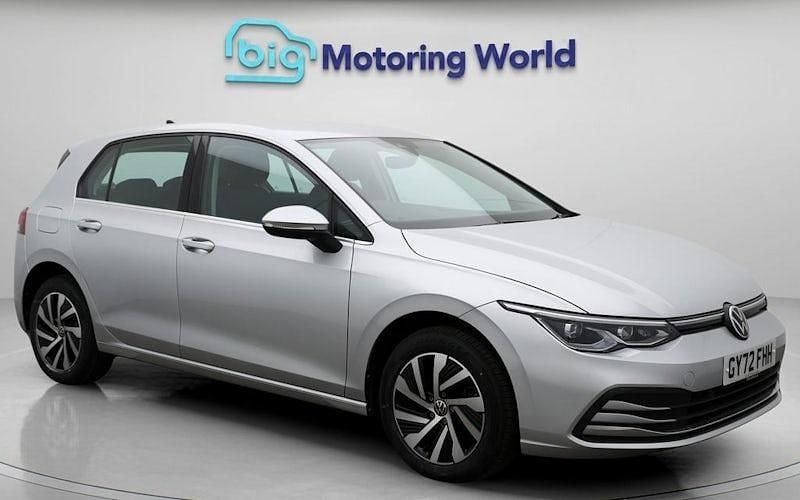 Used 2024 VW Golf VIII Style Hatchback | £20,154 (Good price) - Image 1/4