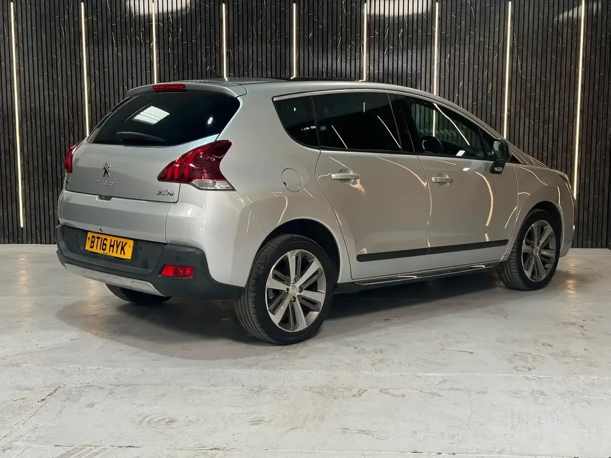 Used Peugeot 3008 Allure 2016 Silver Hatchback