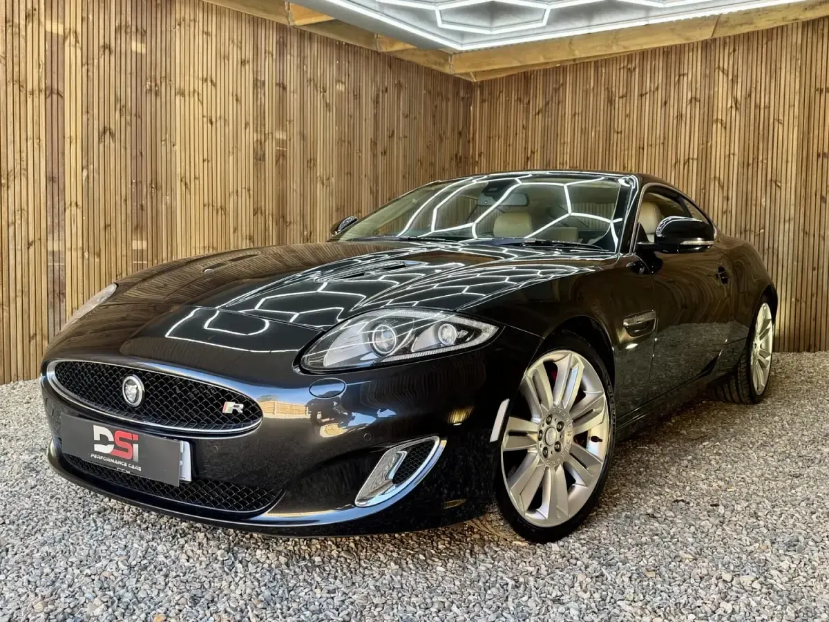 Używany Jaguar XKR 510 KM (375 kW) 2013 Szary Coupe