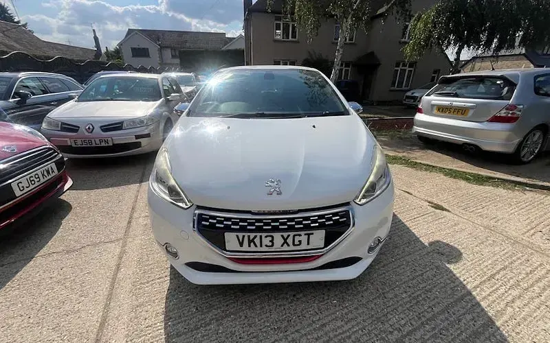 Used Peugeot 208 GTi 200 HP (147 kW) 2014 Hatchback
