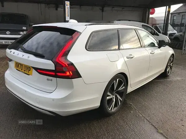 Used Volvo V90 R-Design 2020 White Estate