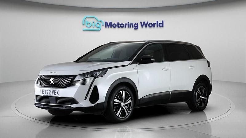 Used Peugeot 5008 GT 180 HP (132 kW) 2023 White SUV