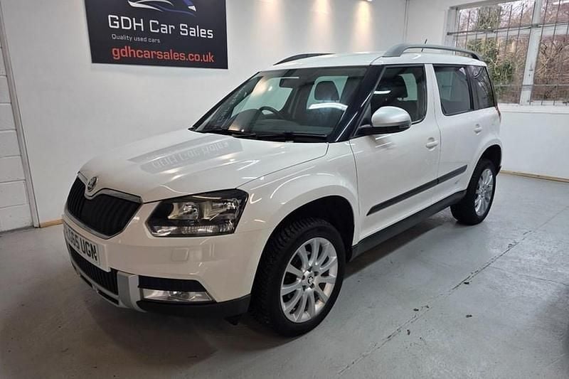White Used 2015 Skoda Yeti Business Line SUV | £8,295 (Fair price) - Image 1/1