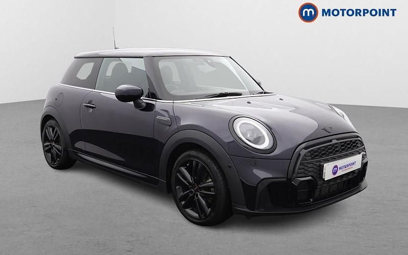 Black Used 2022 Mini Cooper Hatch Hatchback | £19,899 (A bit pricey) - Image 1/4